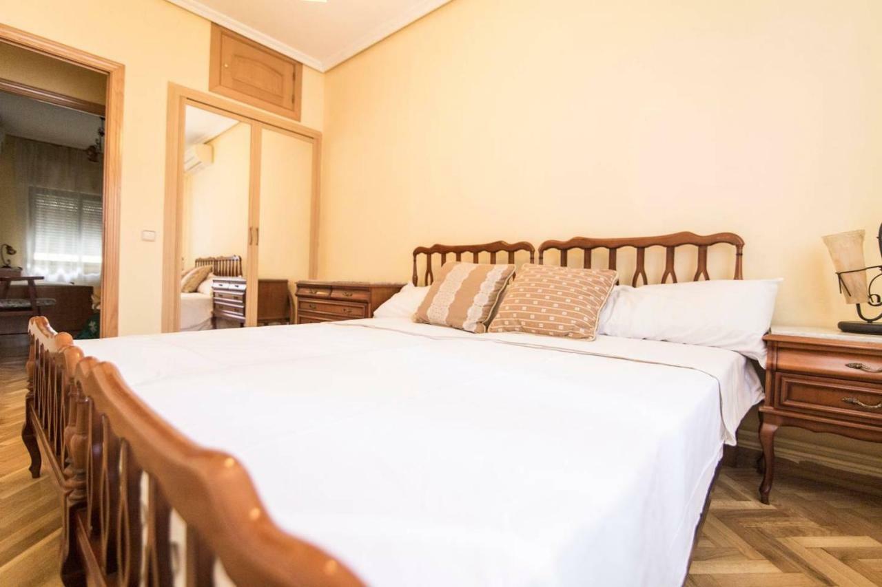 Home & Private Terrace Wifi + Aircon 마드리드 외부 사진